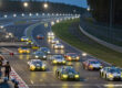 Was macht die NLS und das 24h Rennen so besonders? Es ist die Kombination aus Komplexität, Vielfalt und Herausforderung. Du bekommst Rennsport für echte Macher, mit Autos, die unterschiedlicher nicht sein könnten, auf einer Strecke, die nicht verzeiht.